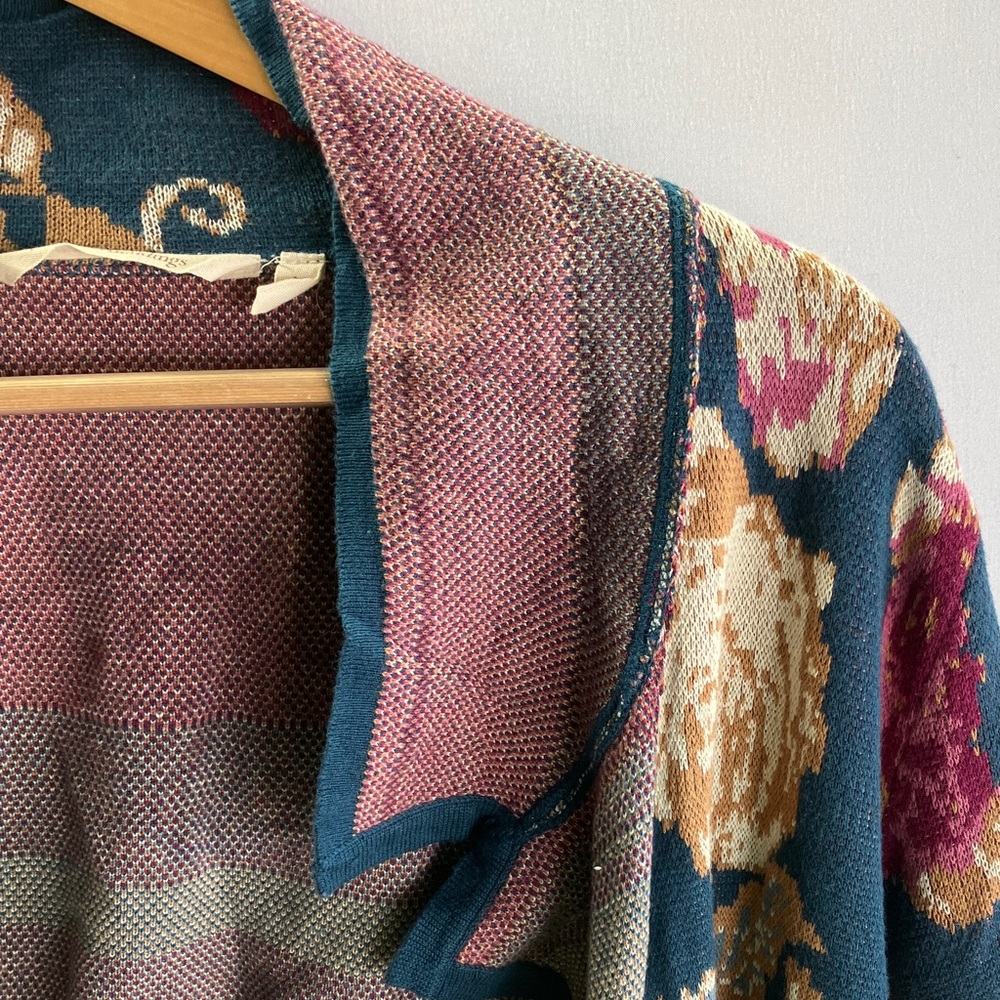 Floral Patterned Buttoned Cardigan/Shawl 38’’ Long - Picture 2 of 7